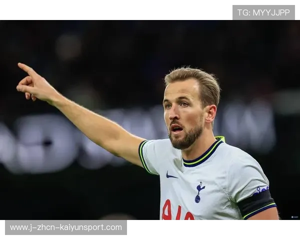 凯恩转身控球再送妙传，热刺前场启动完美